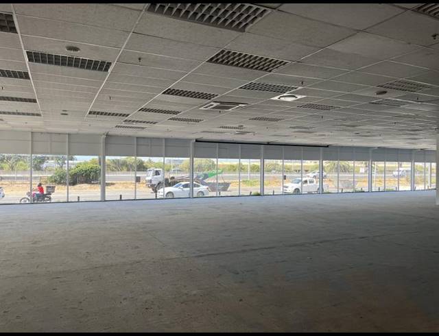 RETAIL PROPERTY TO RENT IN PAARDEN EILAND